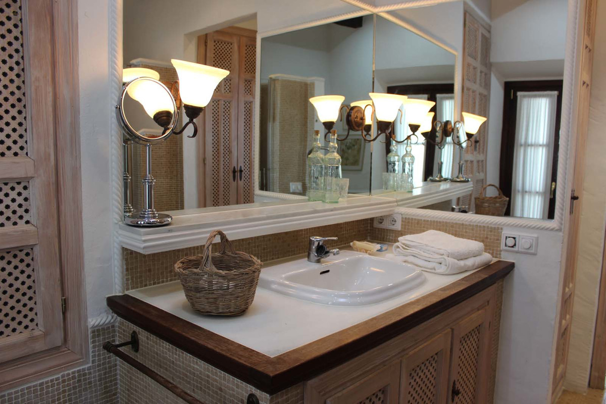 Thumbnail von Commercial Property For Sale in Gaucin, Málaga