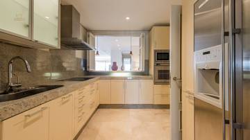 Thumbnail von Apartment For Sale in Los Monteros, Málaga