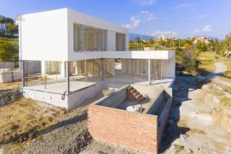 Thumbnail von Villa For Sale in Estepona, Málaga