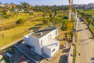 Thumbnail von Villa For Sale in Estepona, Málaga