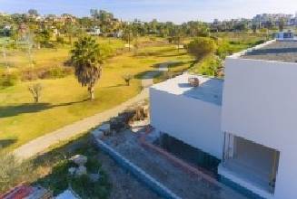Thumbnail von Villa For Sale in Estepona, Málaga