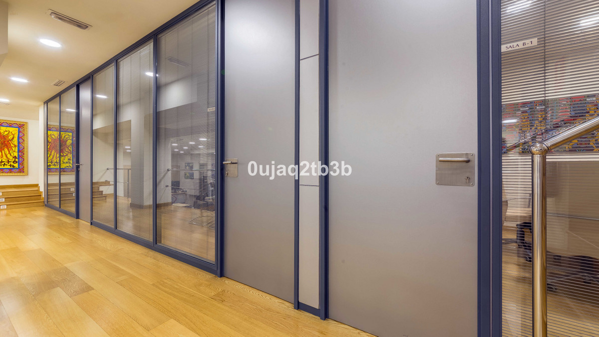 Thumbnail von Commercial Property For Sale in Marbella, Málaga