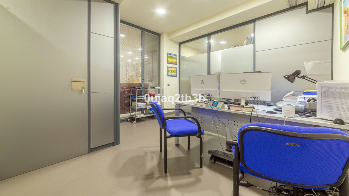 Thumbnail von Commercial Property For Sale in Marbella, Málaga