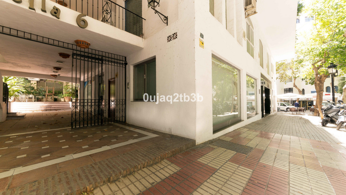 Thumbnail von Commercial Property For Sale in Marbella, Málaga