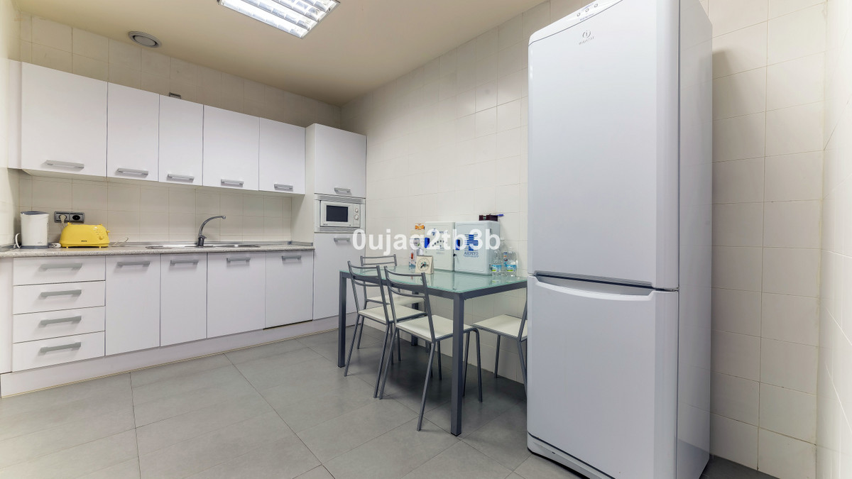 Thumbnail von Commercial Property For Sale in Marbella, Málaga