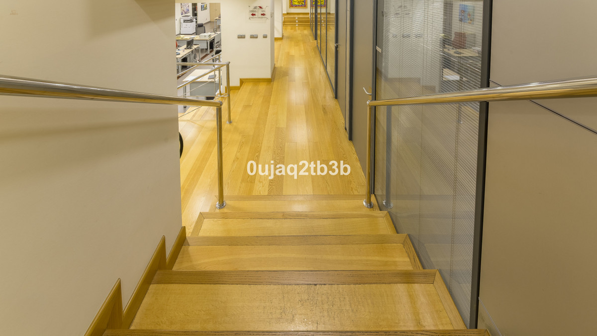 Thumbnail von Commercial Property For Sale in Marbella, Málaga