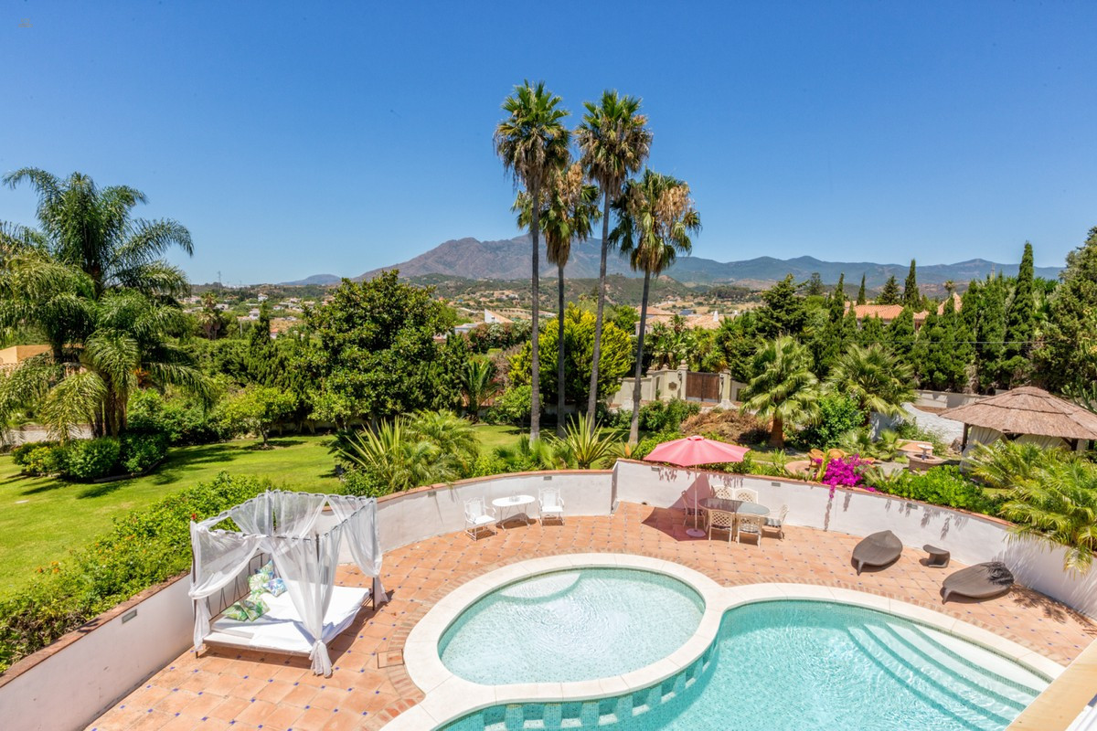 Thumbnail von Estepona Villa ES126271