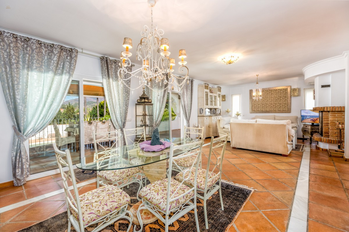 Thumbnail von Estepona Villa ES126271