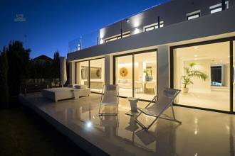 Thumbnail von Nueva Andalucía Villa ES121894