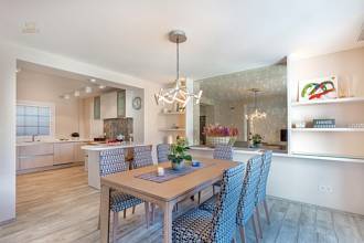 Thumbnail von Villa For Sale in Marbella, Málaga