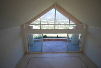 Thumbnail von Villa For Sale in Nueva Andalucia, Málaga