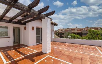 Thumbnail von Apartment For Sale im Marbella, Málaga