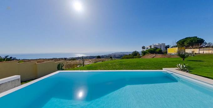 Villa For Sale in Mijas, Málaga