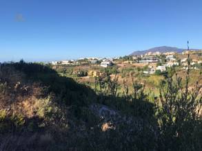 Thumbnail von Villa For Sale in El Paraiso, Málaga