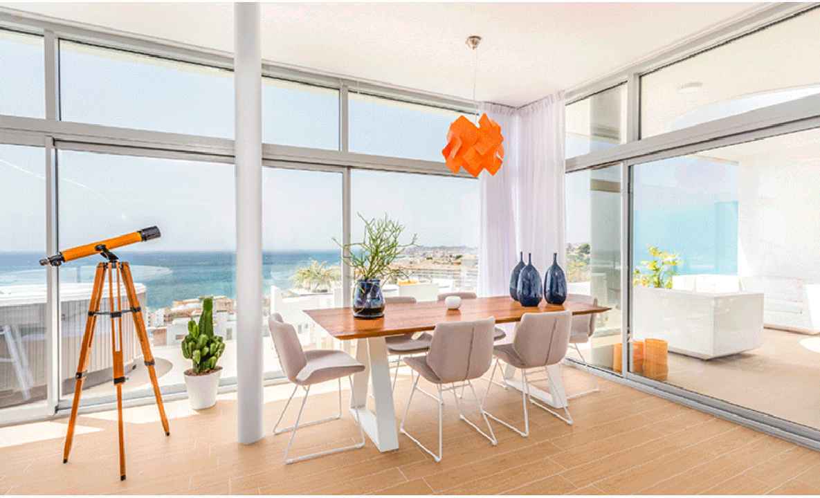 Apartment For Sale in Fuengirola, Málaga