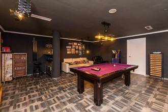 Thumbnail von Villa For Sale in Estepona, Málaga