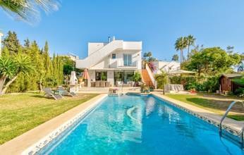 Thumbnail von Villa For Sale in Marbella, Málaga