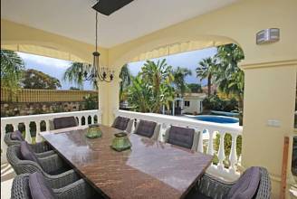 Thumbnail von Villa For Sale in New Golden Mile, Málaga