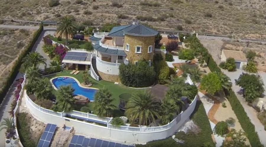 Country House For Sale in Hondon de las Nieves, Alicante