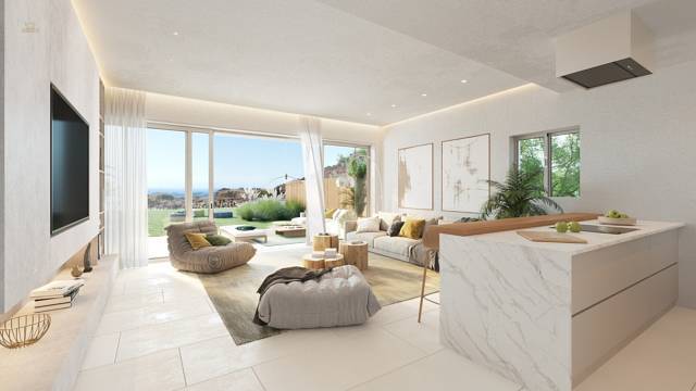 Apartment For Sale in Fuengirola, Málaga