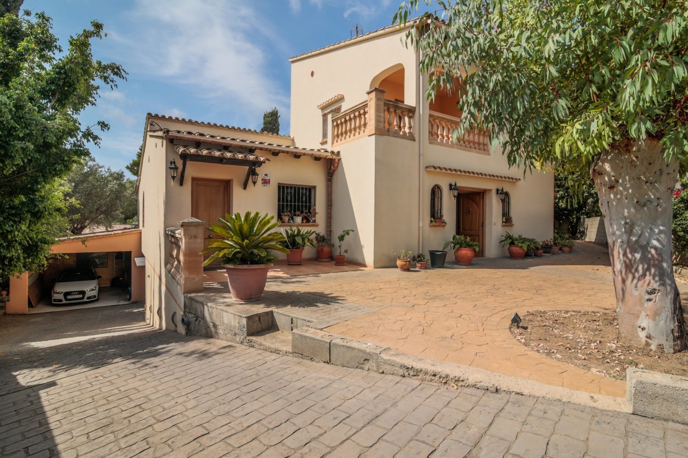Villa For Sale in Capdepera, Baleares