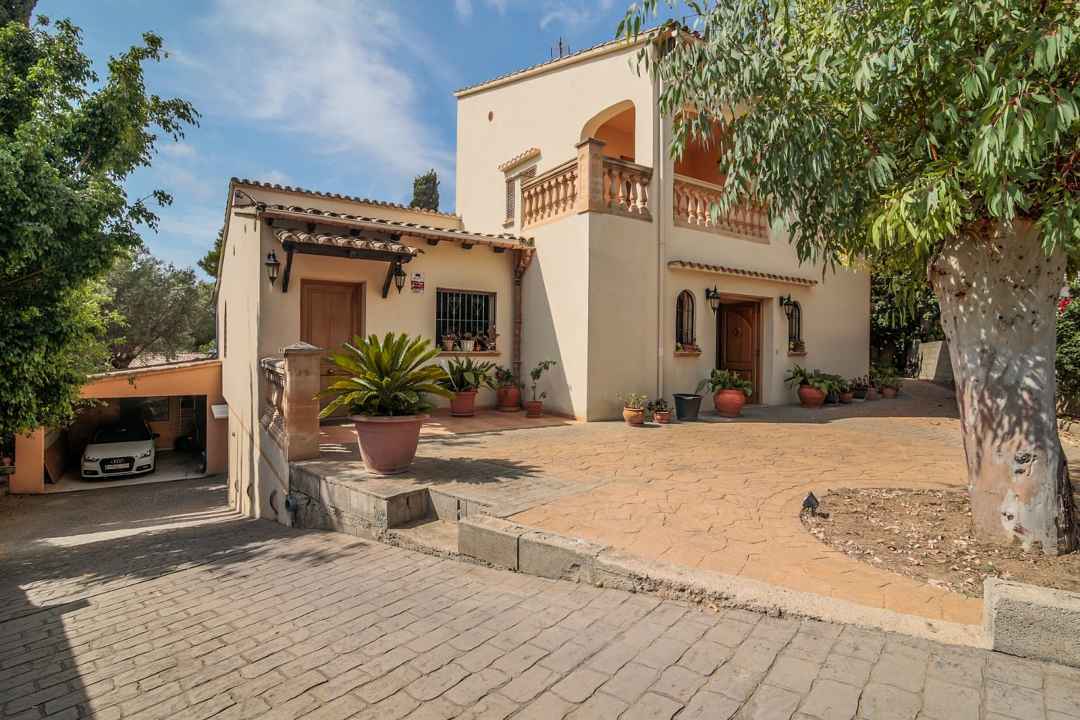 Villa For Sale in Capdepera, Baleares