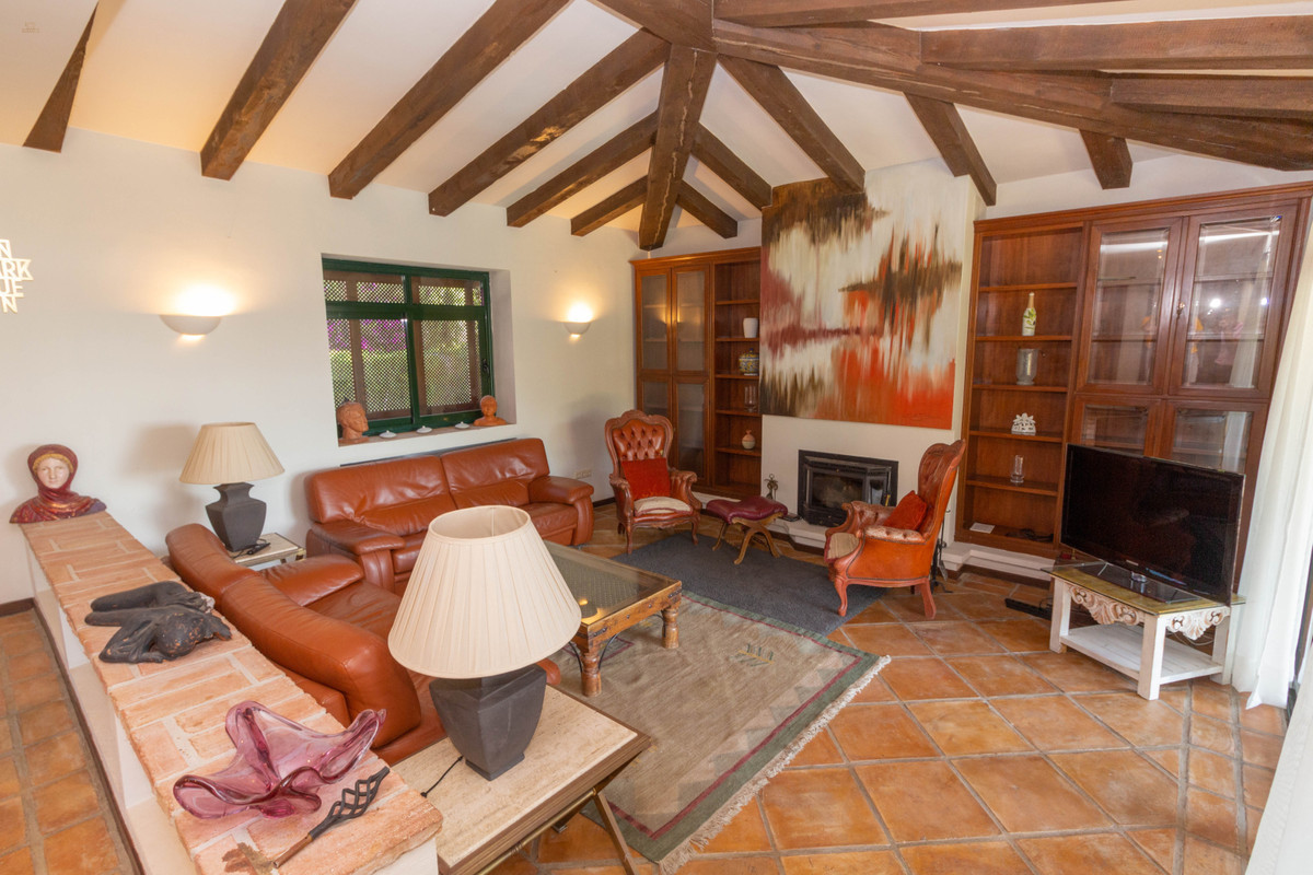 Thumbnail von Villa For Sale in Calahonda, Málaga