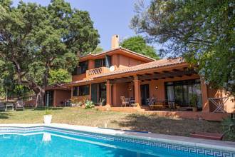 Thumbnail von Villa For Sale in Calahonda, Málaga