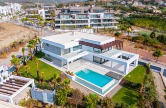 Thumbnail von Villa For Sale in Cancelada, Málaga