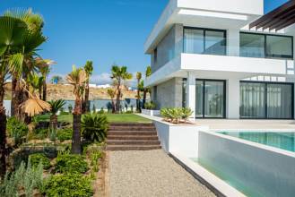 Thumbnail von Villa For Sale in Estepona, Málaga
