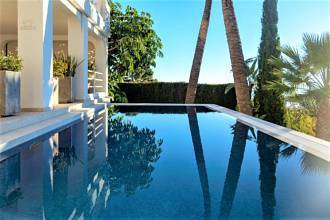 Thumbnail von Villa For Sale in Calahonda, Málaga