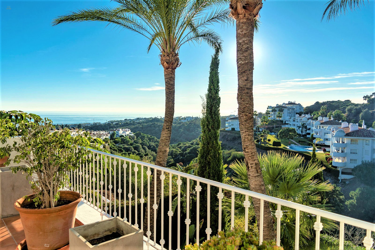 Thumbnail von Villa For Sale in Calahonda, Málaga