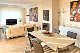 Thumbnail von Villa For Sale in Calahonda, Málaga