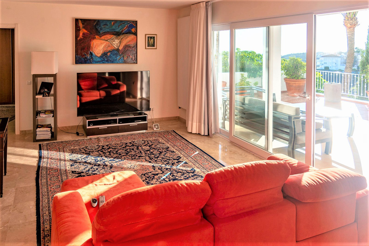 Thumbnail von Villa For Sale in Calahonda, Málaga