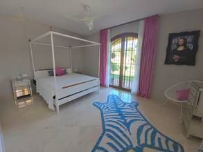 Thumbnail von Villa For Sale in Estepona, Málaga