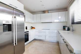 Thumbnail von Villa For Sale in Benahavis, Málaga