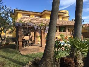 Thumbnail von Villa For Sale in Estepona, Málaga