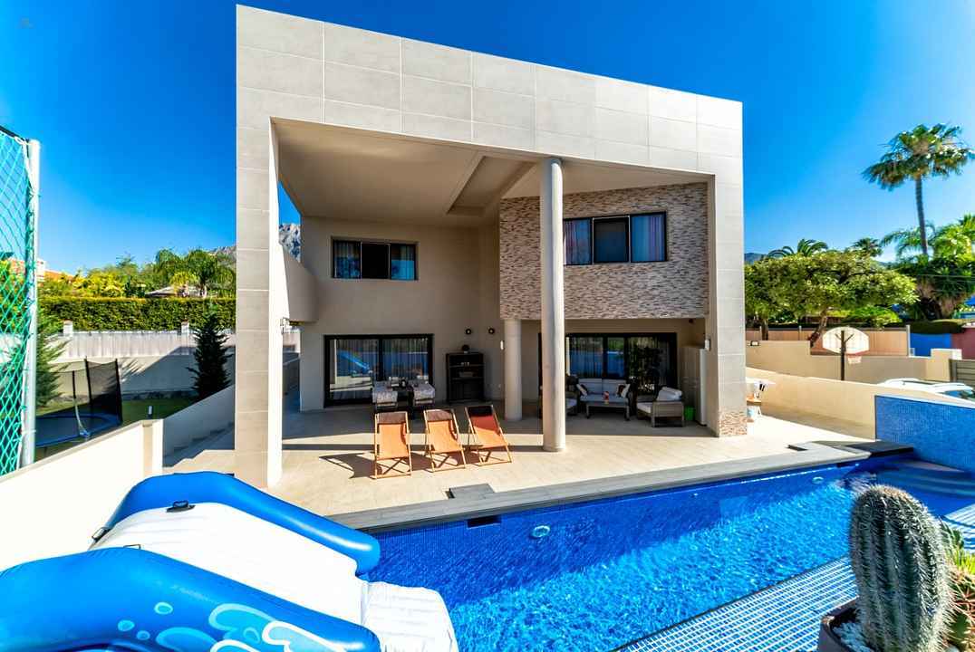 Villa For Sale in Marbella, Málaga