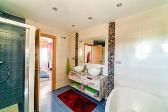 Thumbnail von Villa For Sale in Marbella, Málaga