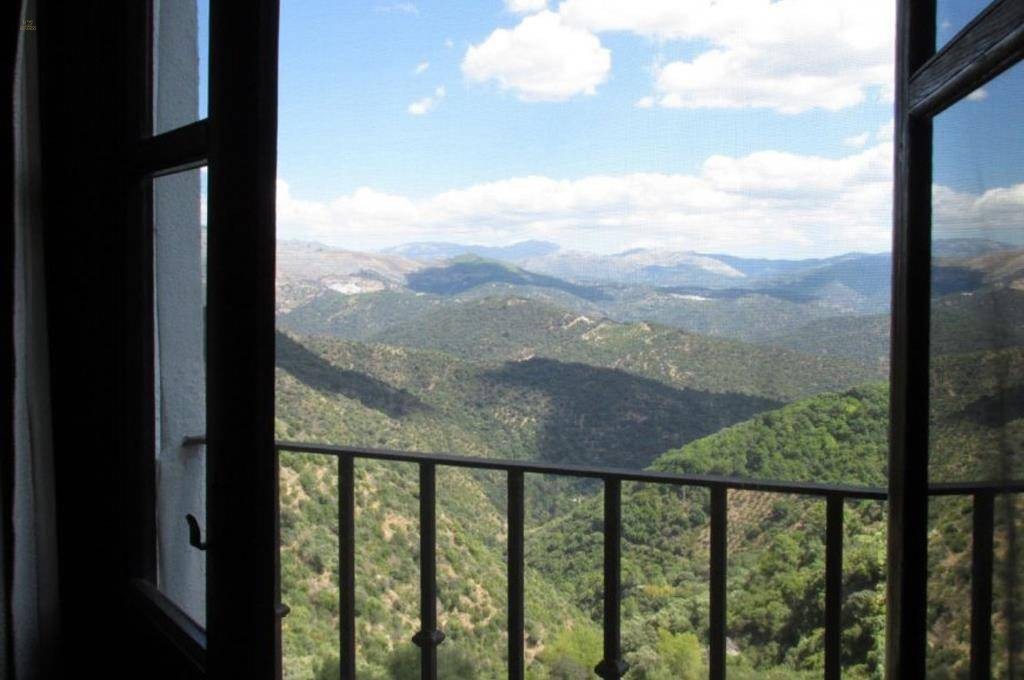 Thumbnail von Commercial Property For Sale in Benadalida, Málaga