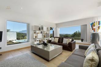 Thumbnail von Villa For Sale in Benahavis, Málaga