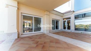Thumbnail von Villa For Sale in Santa Clara, Málaga