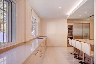 Thumbnail von Villa For Sale in San Pedro de Alcántara, Málaga