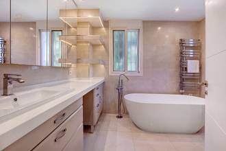 Thumbnail von Villa For Sale in San Pedro de Alcántara, Málaga