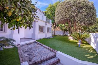 Thumbnail von Villa For Sale in San Pedro de Alcántara, Málaga