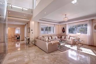 Thumbnail von Villa For Sale in San Pedro de Alcántara, Málaga