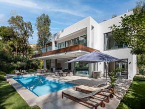Thumbnail von Villa For Sale in Atalaya, Málaga