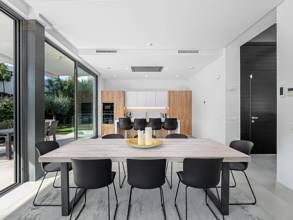 Thumbnail von Villa For Sale in Atalaya, Málaga