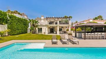 Thumbnail von Villa For Sale in San Pedro de Alcántara, Málaga