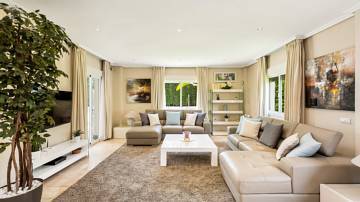 Thumbnail von Villa For Sale in San Pedro de Alcántara, Málaga